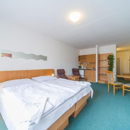 Hotel Arnost Garni Pardubice Exterior foto